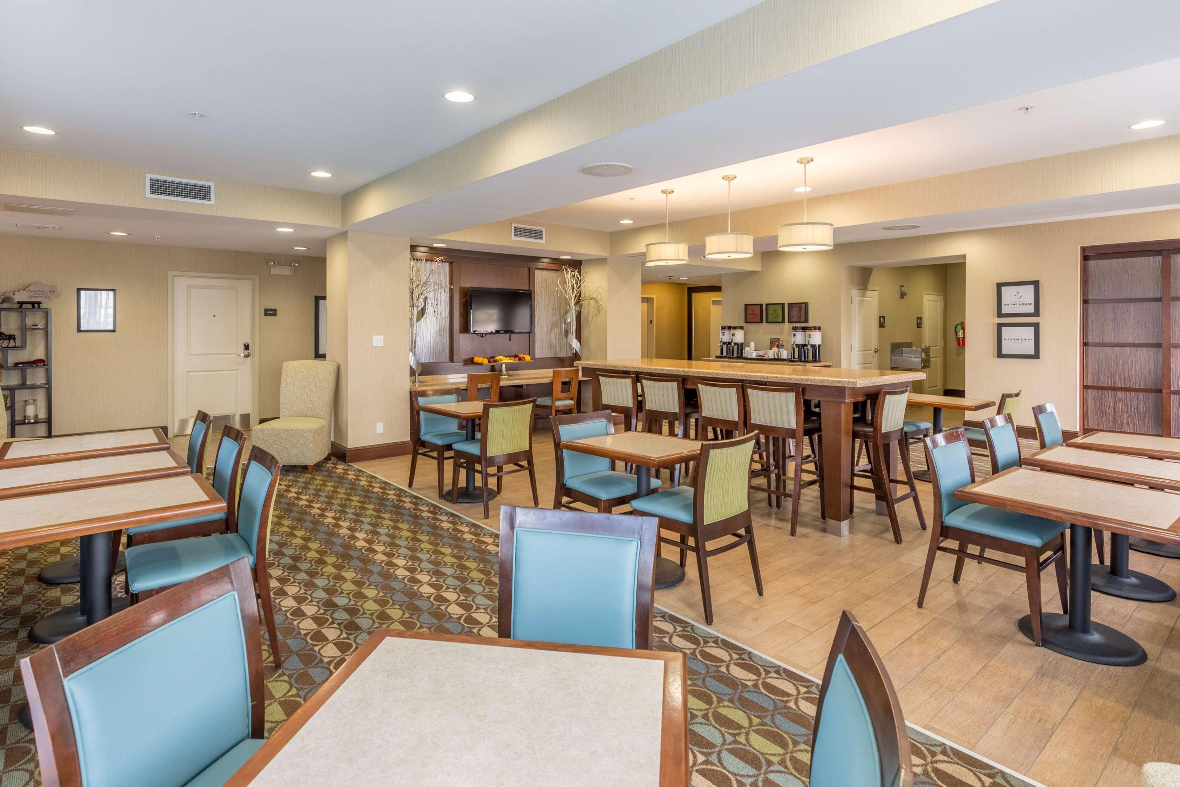 Hotel Hampton 3*