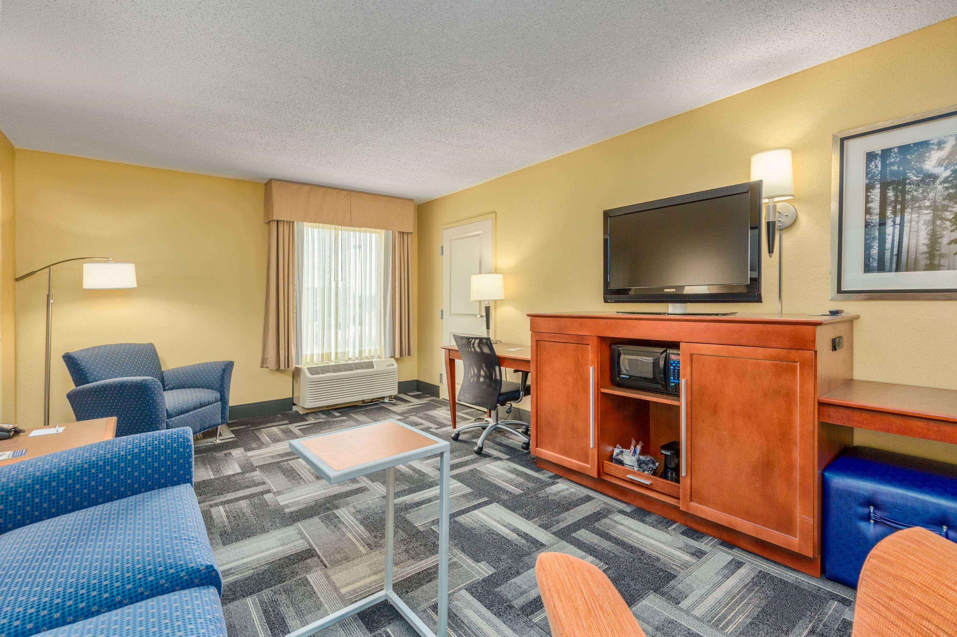 Hotel Hampton