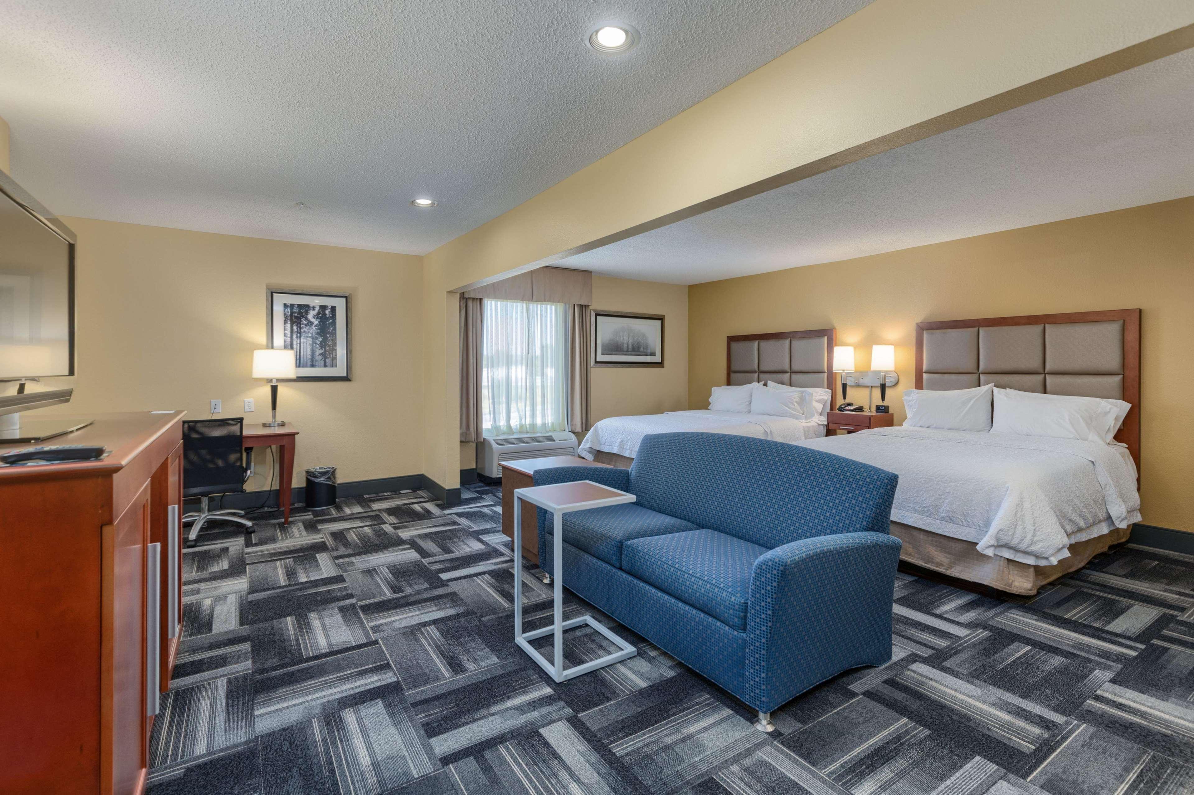 Hampton Hotel