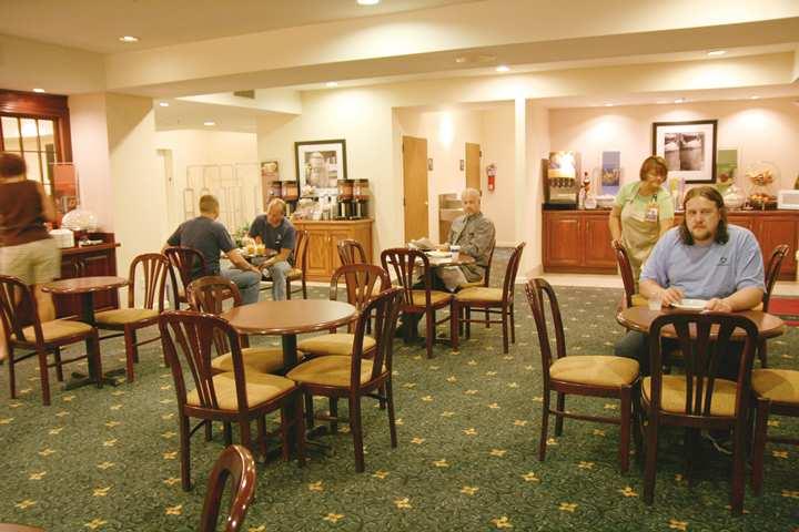 Hampton Hotel