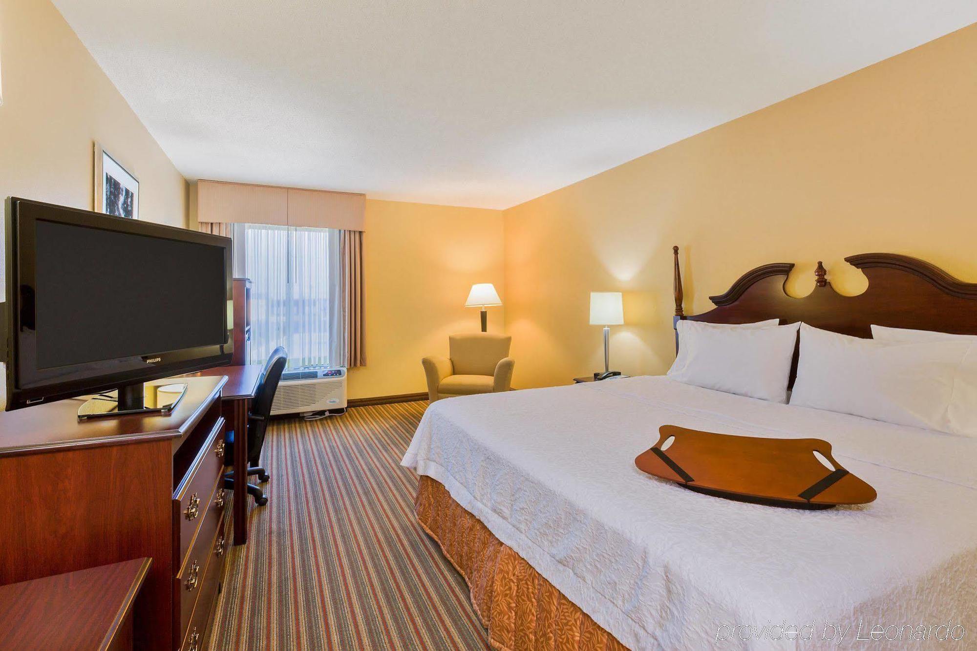 Hampton Hotel 3*
